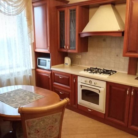 1-Комнатная Квартира Вип Уровня Посуточно В Ужгороде. Ул.И.Франка. 外观 照片